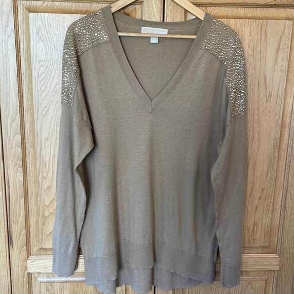 Michael Michael Kors V-Neck Sweater - Picture 1 of 6